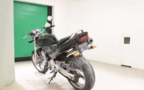 HONDA HORNET 250 2001 MC31