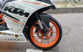 KTM 390 RC 2016 JYJ40