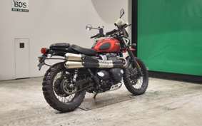 TRIUMPH STREET SCRAMBLER 2019