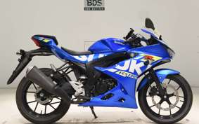 SUZUKI GSX-R150 2014