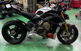 DUCATI STREET FIGHTER V4SP2 2023 4F00