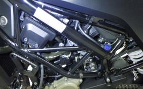 HUSQVARNA SVARTPILEN 401 2023