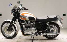 TRIUMPH BONNEVILLE T100 2005