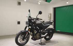 HUSQVARNA SVARTPILEN 401 2021