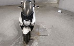 YAMAHA MAJESTY 125 SE27