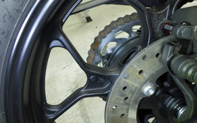 YAMAHA YZF-R25