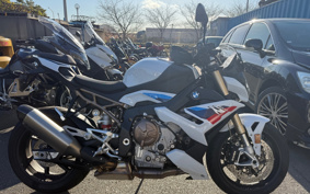 BMW S1000R 2022 0E51