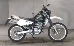 SUZUKI DJEBEL250XC SJ45A