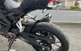 HONDA CB250R MC52