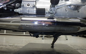 OTHER +HD. XLH883 HUGGER 2002