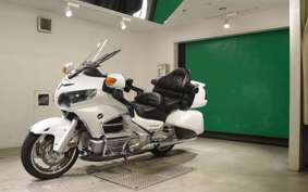 HONDA GL 1800 GOLD WING AIRBAG NAVI 2015 SC68
