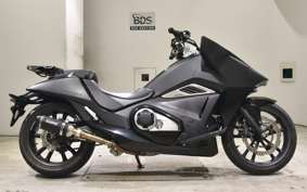 HONDA NM4 VULTUS -01 2015 RC82