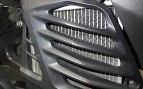 YAMAHA N-MAX 2004 SED6J