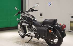 SUZUKI INTRUDER 250 LC 2025 VJ51A