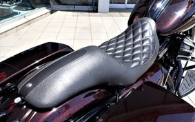 HARLEY FLHX 2011 KB4