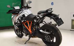 KTM 1290 SUPER DUKE GT 2025