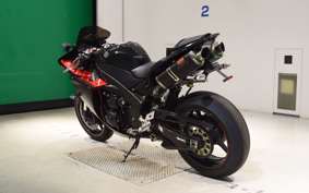 YAMAHA YZF-R1
