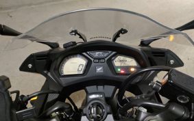 HONDA CBR650F RC83