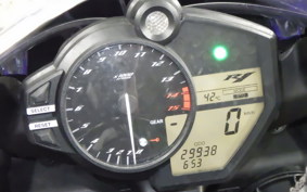 YAMAHA YZF-R1 2013