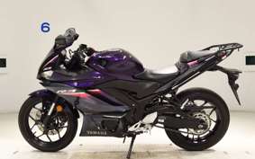 YAMAHA YZF R-3 2024 RH21J