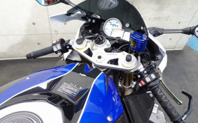 BMW HP4 2014 0D01