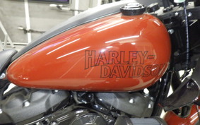 HARLEY FXLRST1920 2025