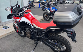 HONDA CRF1000L AFRICA TWIN 2018 SD04
