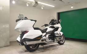 HONDA GL 1800 GOLD WING TOUR DCT 2022 SC79