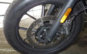 TRIUMPH STREET TWIN 2019