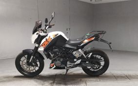KTM 200 DUKE JUC40