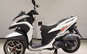 YAMAHA TRICITY 125 1990 SE82J