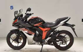 SUZUKI GIXXER 150 SF