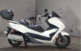 HONDA FORZA MF12