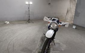 SUZUKI DJEBEL250XC SJ45A
