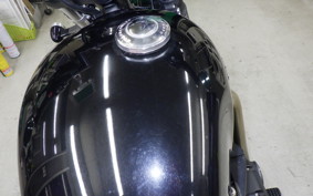 TRIUMPH BONNEVILLE BOBBER 2023