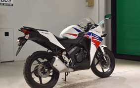 HONDA CBR125R JC50