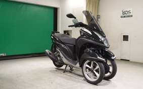 YAMAHA TRICITY 125 1994 SE82J