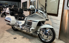 HONDA GL1500SE ANNIVERSARY  1999 SC22