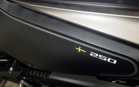 HUSQVARNA SVARTPILEN 250