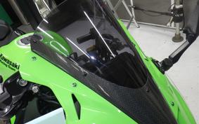 KAWASAKI ZX-25R