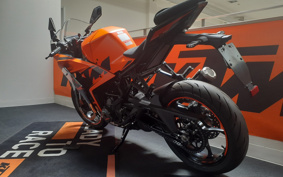 KTM 390 RC 2024 JYJ40
