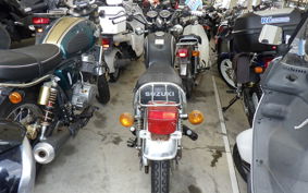 SUZUKI GN125 H