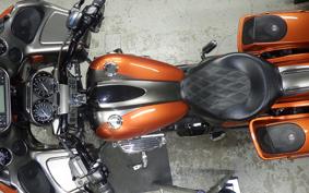 HARLEY FLTRXSE1800CVO 2013