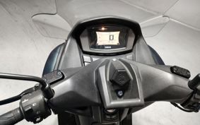 YAMAHA N-MAX 125 SEG6J