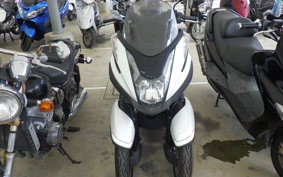 YAMAHA TRICITY 125 SE82J