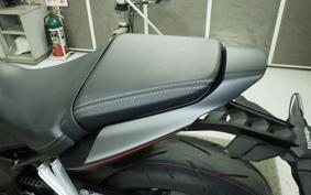 HONDA CBR650R E-Clutch 2026 RH17