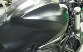 DUCATI MONSTER 821 2014