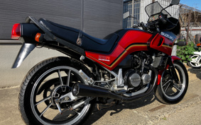 SUZUKI GS250 GJ71A