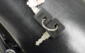 HARLEY XLH883 HUGGER 2003