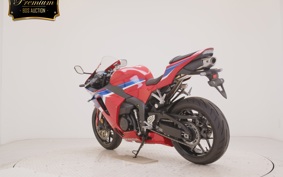 HONDA CBR600RR 2024 PC40